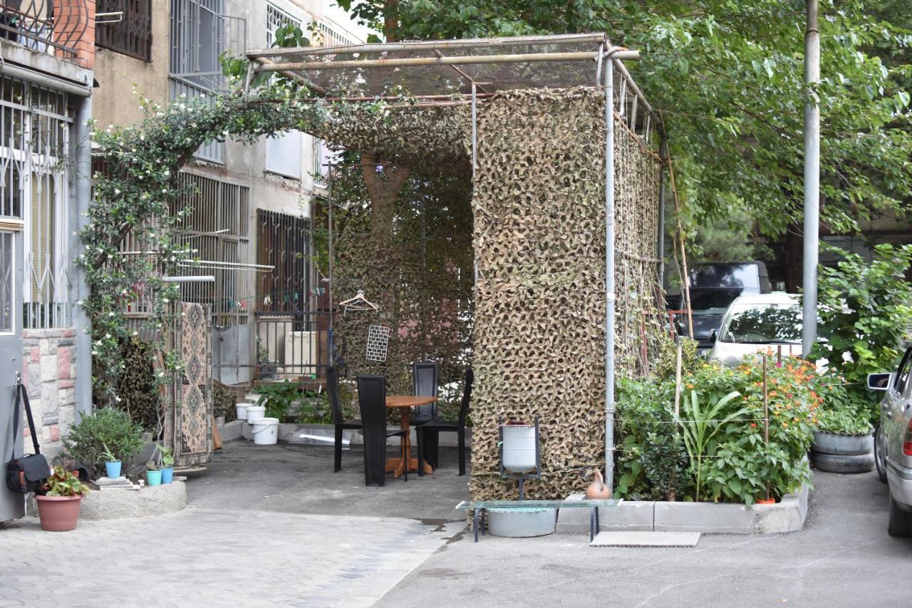 3 Room Flat In Tbilisi Bagian luar foto